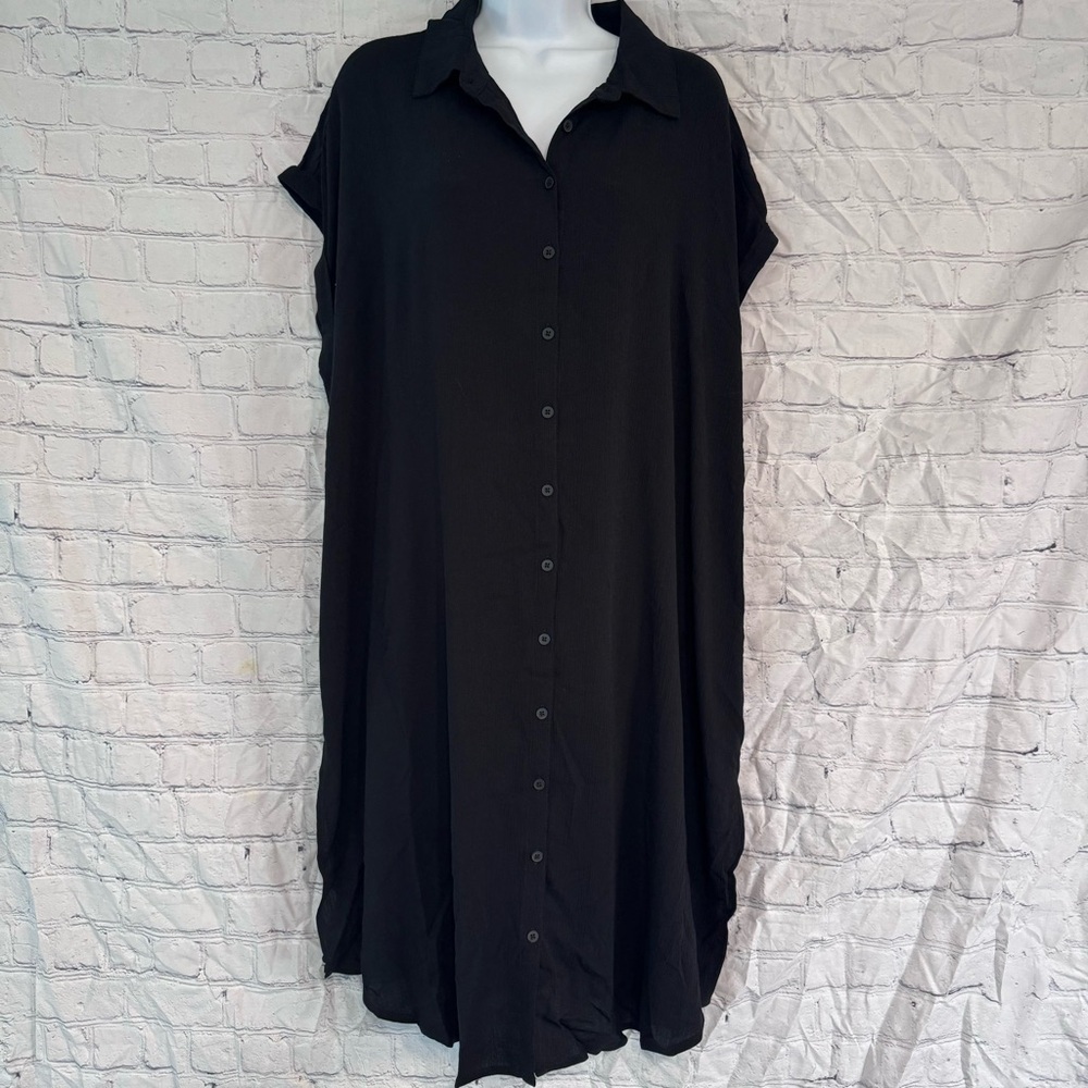 Torrid Short Sleeve Button Up Tunic Size 1X